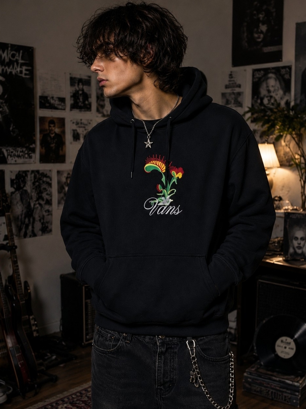 Vans Black Venus Flytrap Embroidered Hoodie Floral Skater Streetwear Small